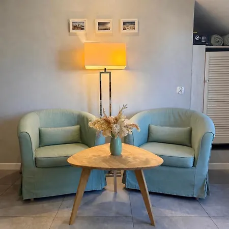 Homestay Orbisa Pokoje I Apartamenty W Cenie Parking Rowery Klimatyzacja Opcja Sniadan *